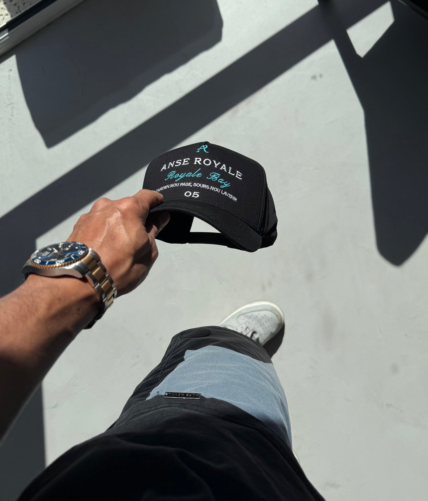 Zarden 05 Snapback Hat Black - Premium Accessories from ANSE ROYALE -Shop now at ANSE ROYALE