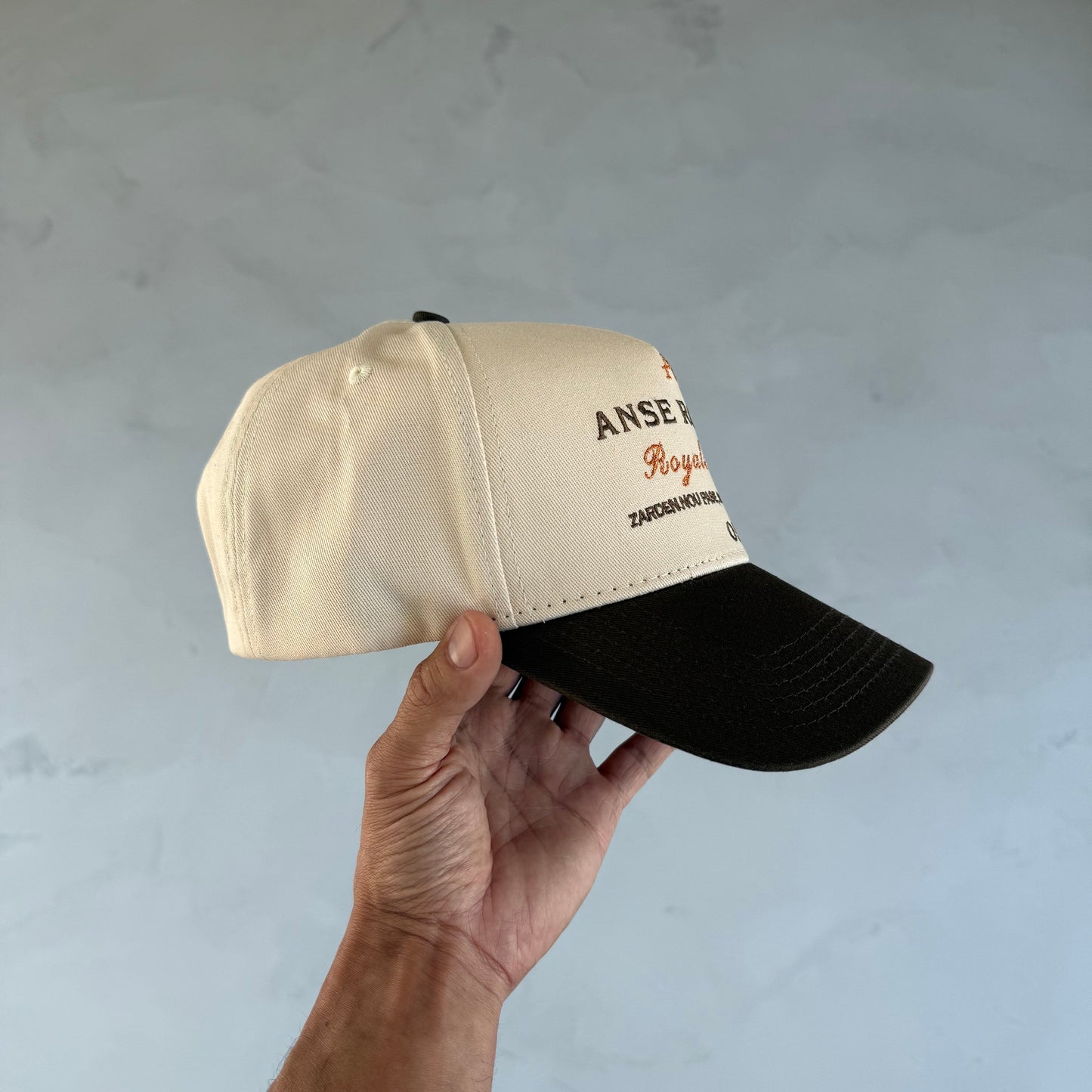 Zarden 05 Snapback Hat Brown/Beige - Premium Accessories from ANSE ROYALE - Shop now at ANSE ROYALE