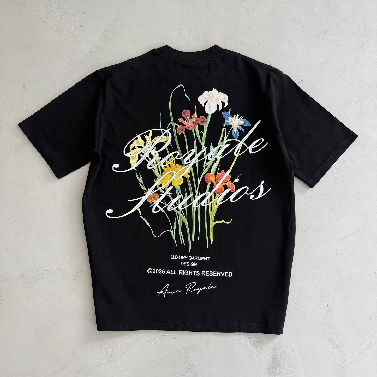 Royale Studios - By Anse Royale