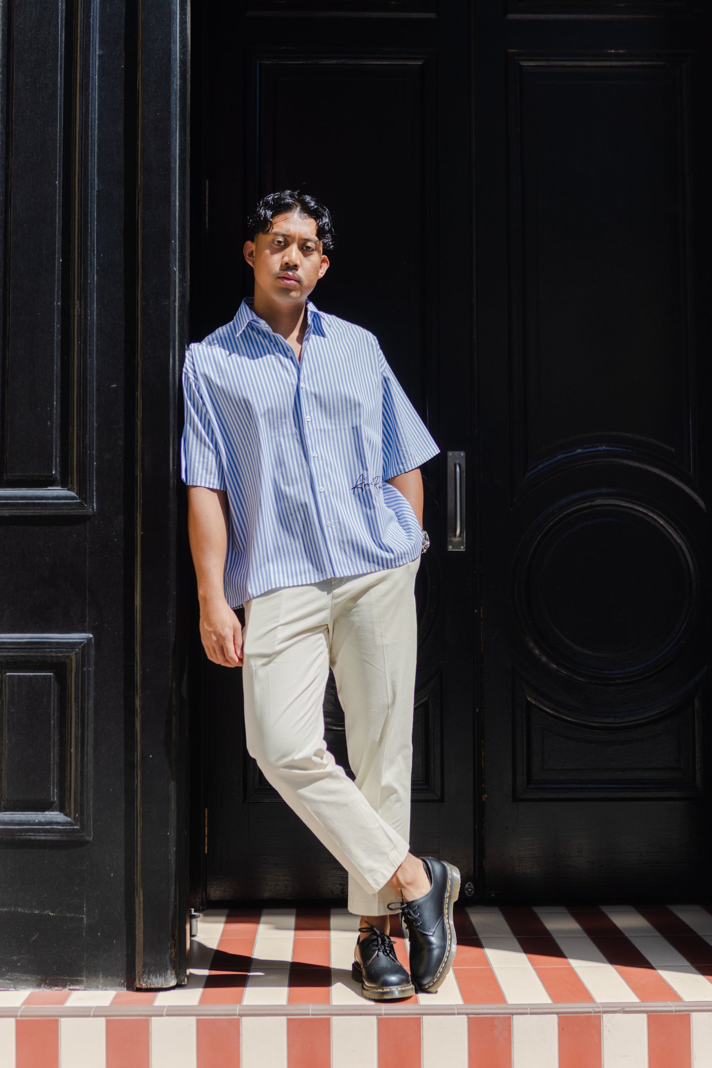 Royale Bay - Pinstripe White/Blue