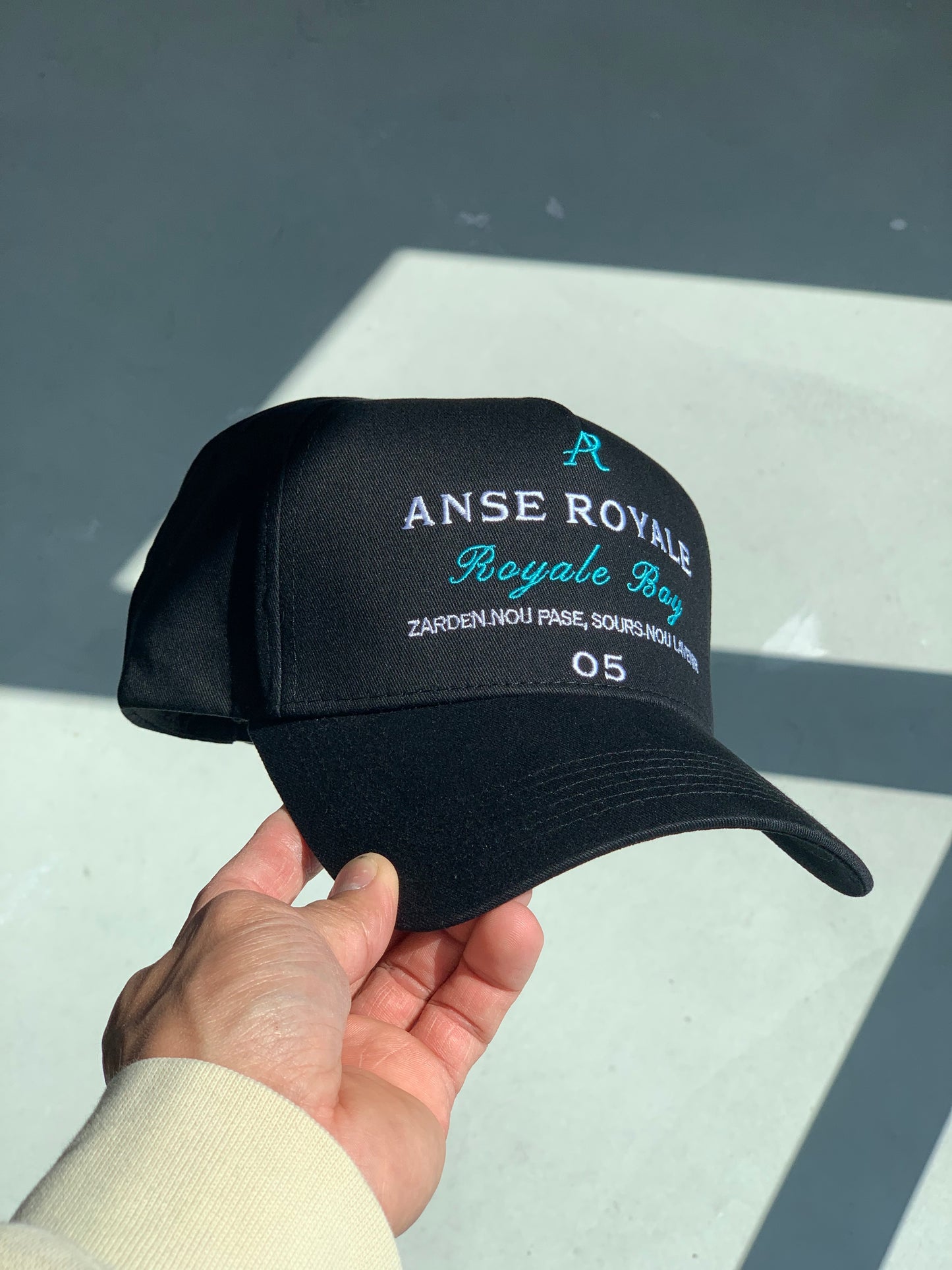 ZARDEN 05 SNAPBACK HAT - Premium Accessories from ANSE ROYALE - Just $60! Shop now at ANSE ROYALE